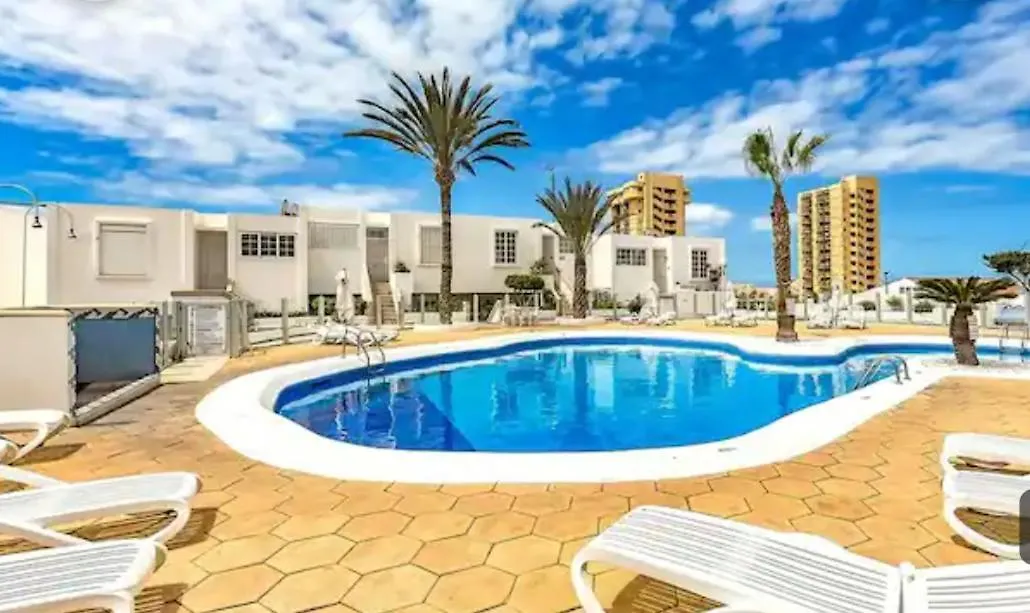 Azahara Playa -Las Vistas Beach Free Wifi Playa de las Americas  0*, Playa de las Americas (Tenerife) Španělsko